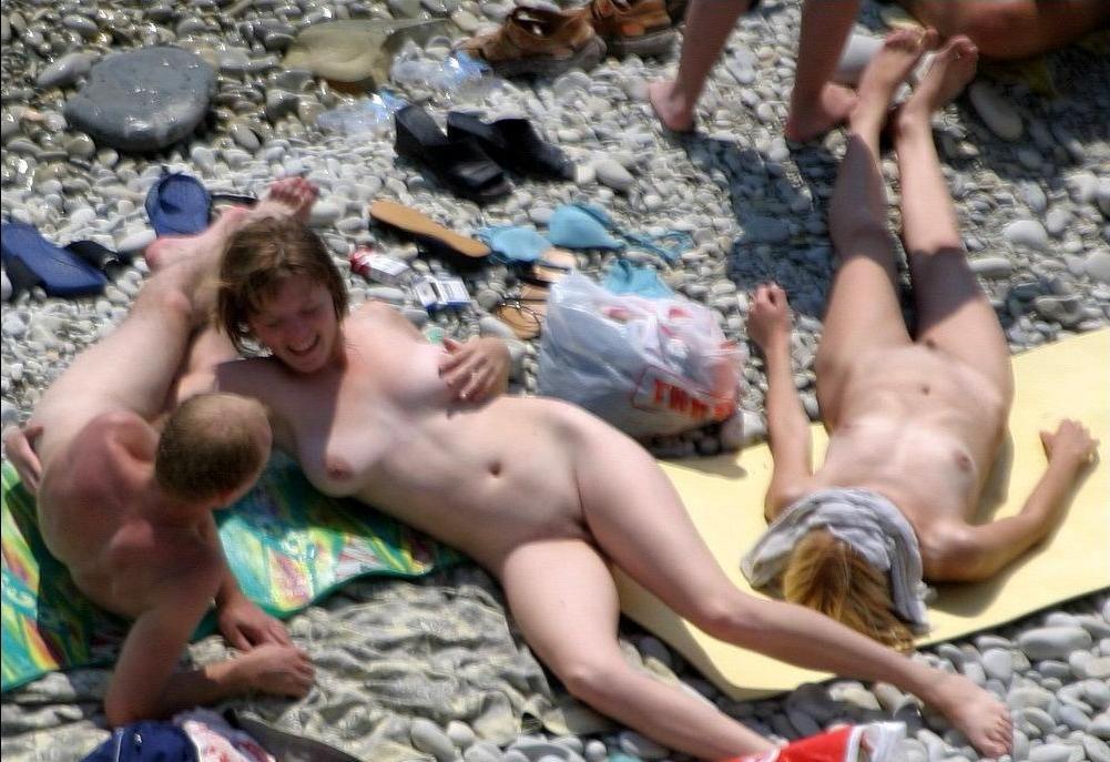 15P Warning -  real unbelievable nudist photos and videos