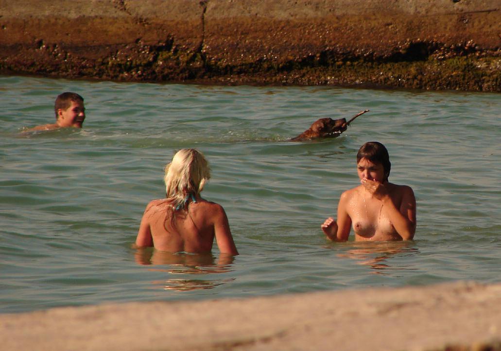 15P Warning -  real unbelievable nudist photos and videos
