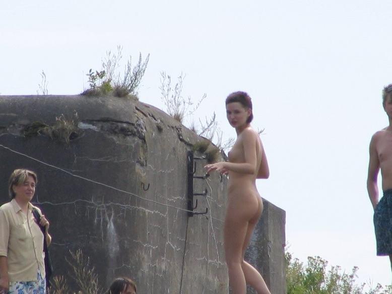 15P Warning -  real unbelievable nudist photos and videos