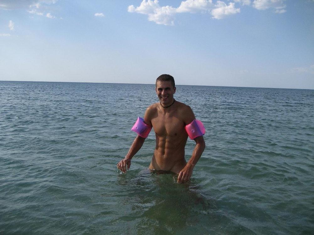 15P Warning -  real unbelievable nudist photos and videos