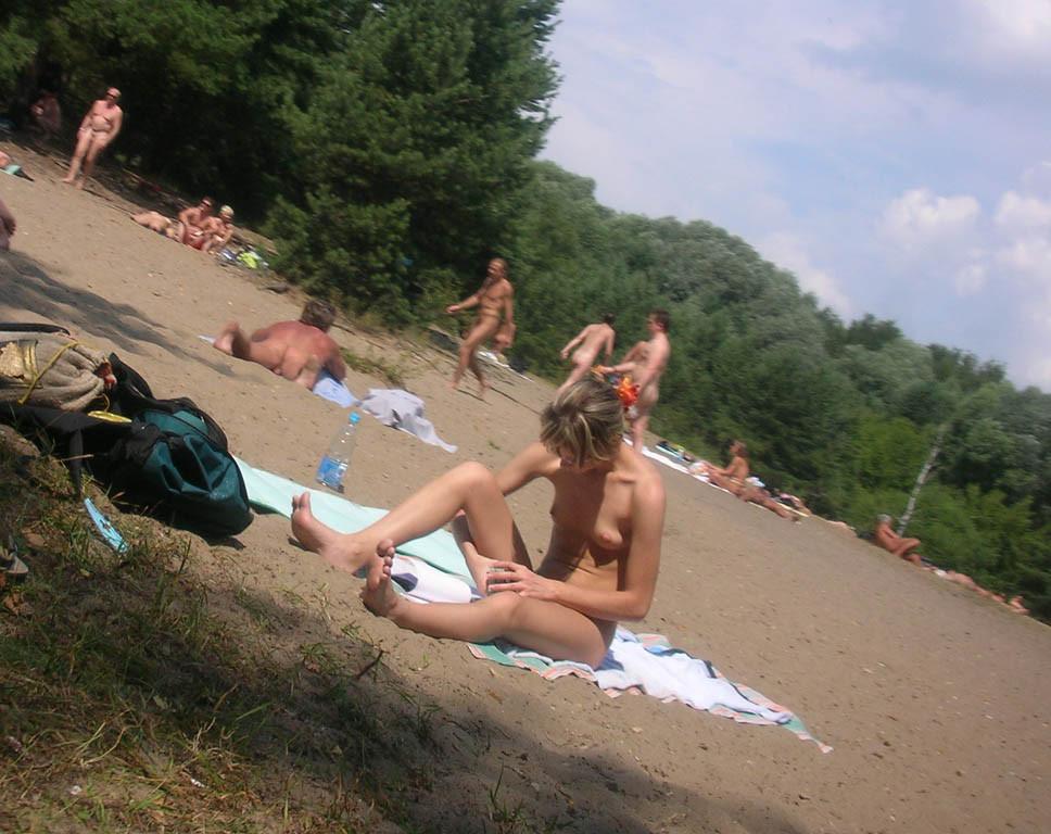 15P Warning -  real unbelievable nudist photos and videos
