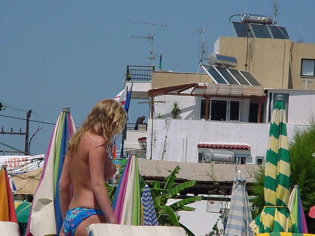 15P Warning -  real unbelievable nudist photos and videos