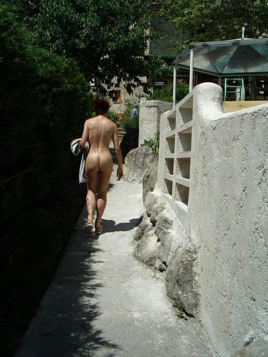 15P Warning -  real unbelievable nudist photos and videos