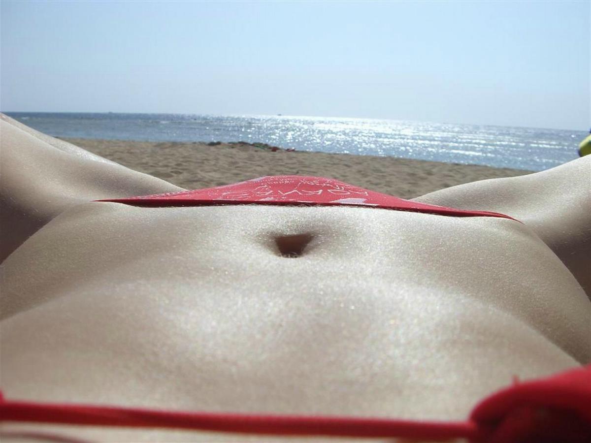 16P amateurs nude on public beach