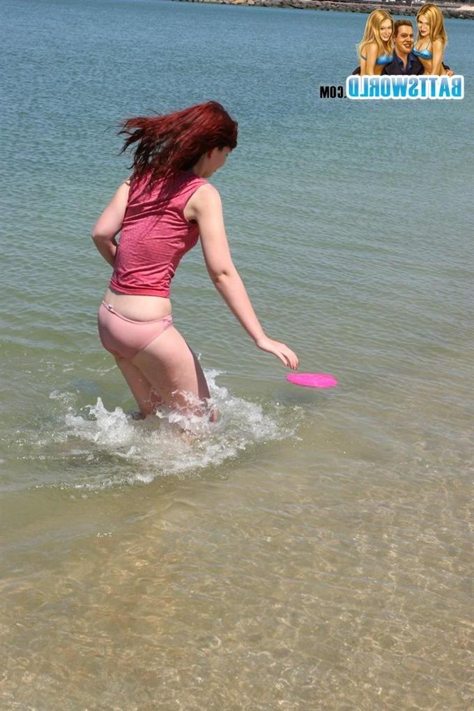 15P Three hot amateur teens take off their bikinis in the ocean