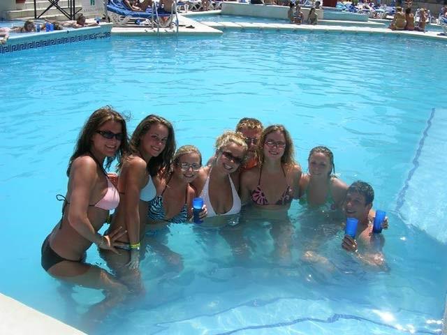 20P Horny college angels in bikinis