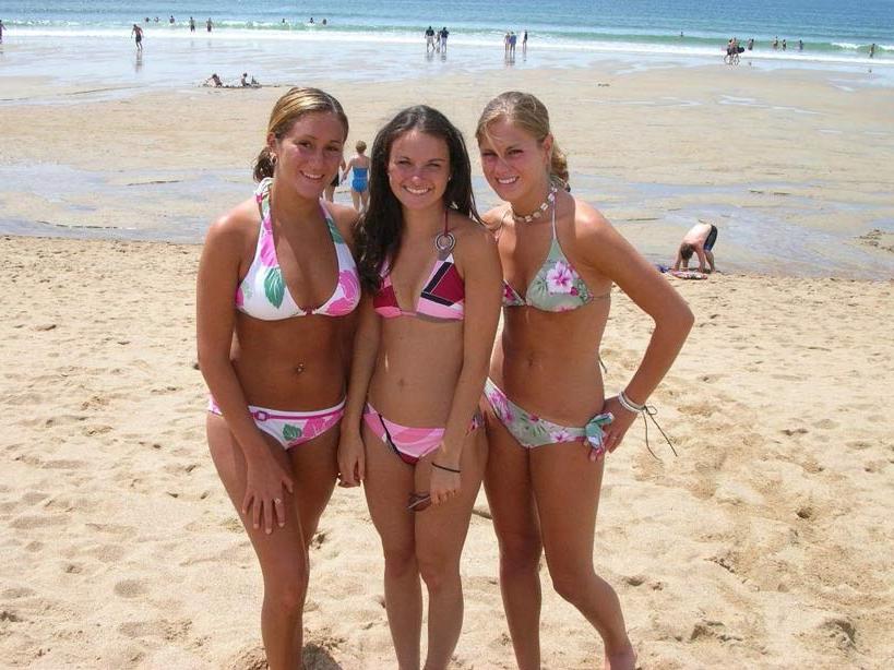 20P Horny college angels in bikinis