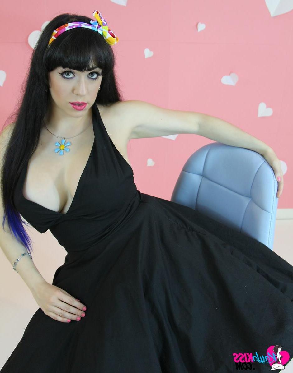 12P Kayla Hearts You