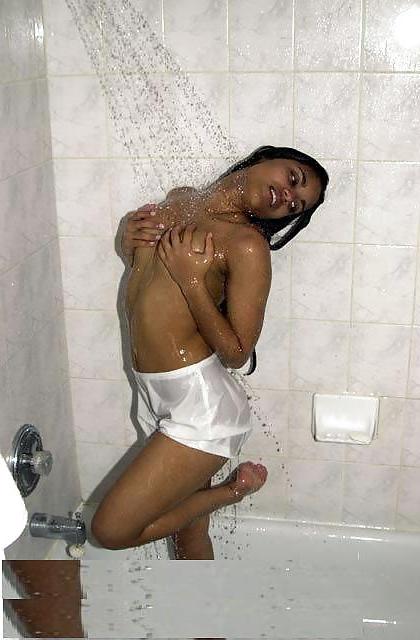 8P Me in bathroom..........
