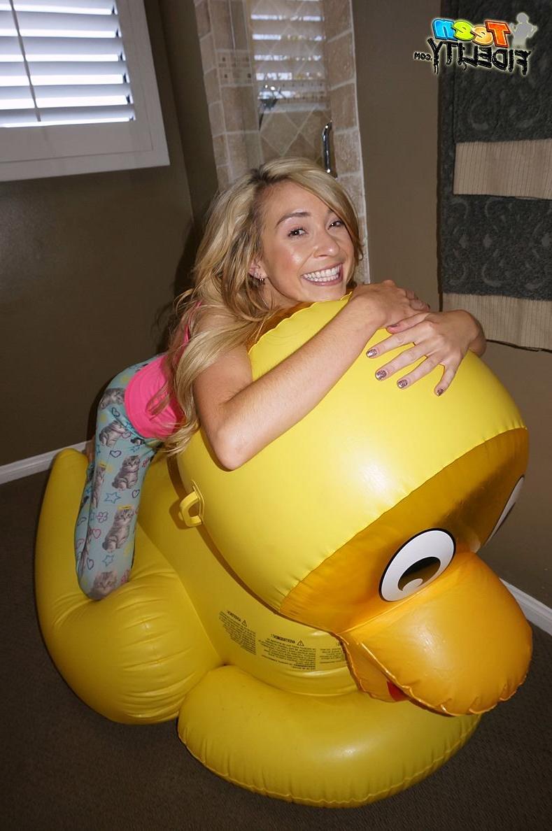 16P Kylie Nicole Fucked