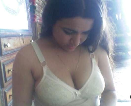 25P Arabian BOOOOOBS