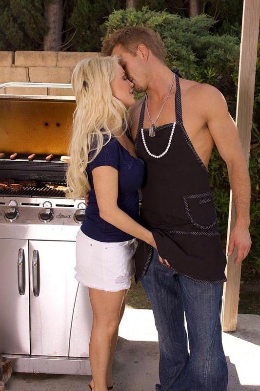 15P Milf With Huge Racks Fucks A Stud Outdoors