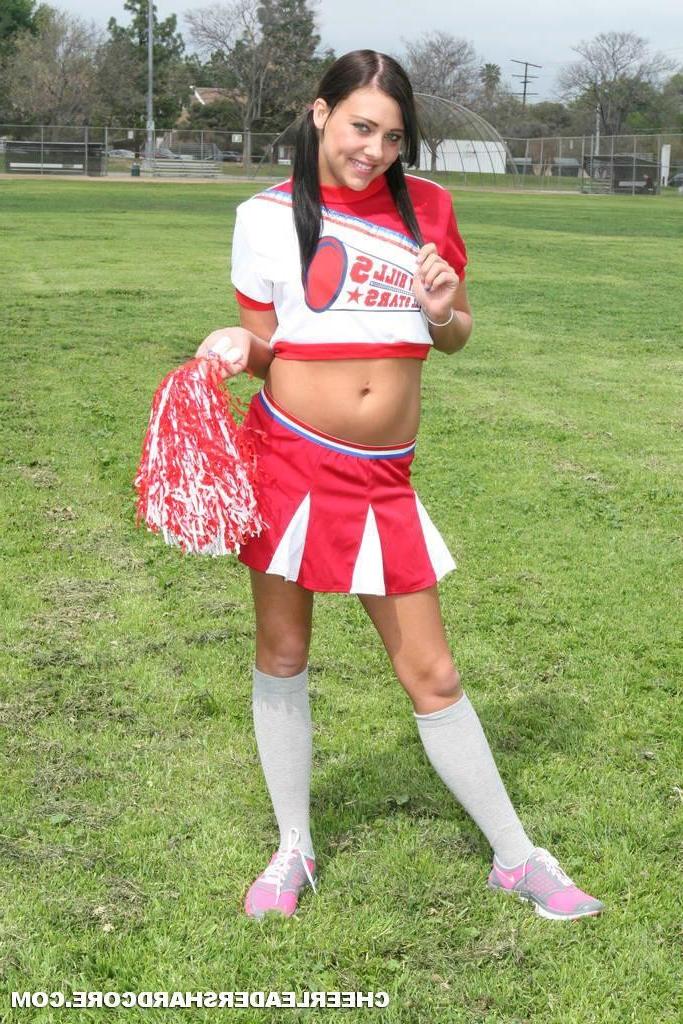 16P Dressed Cheerleader Bang