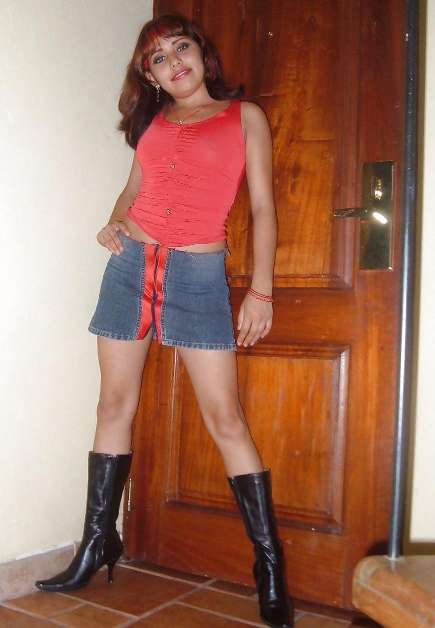 19P Hotlegs-miniskirt babe99