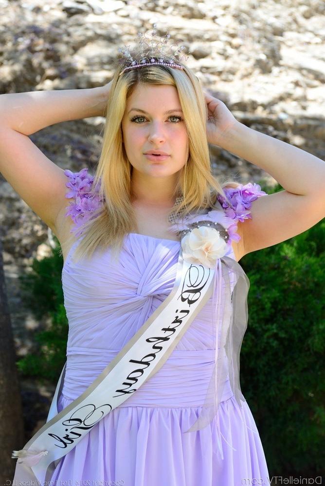 15P Perfect busty blonde stripping from her sexy birthday dress