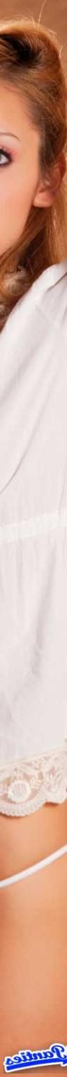 18P Tina white cotton thong