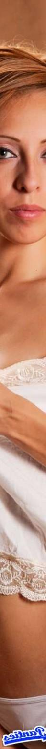 18P Tina white cotton thong