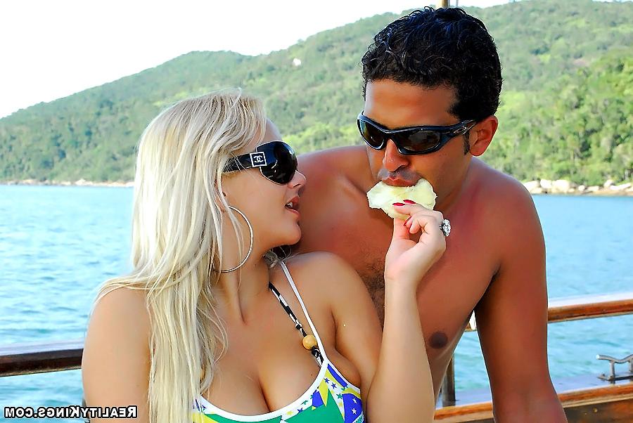 11P Smokin gazunga brazilian babe gets her box ripped open in these hot yacht fuckin