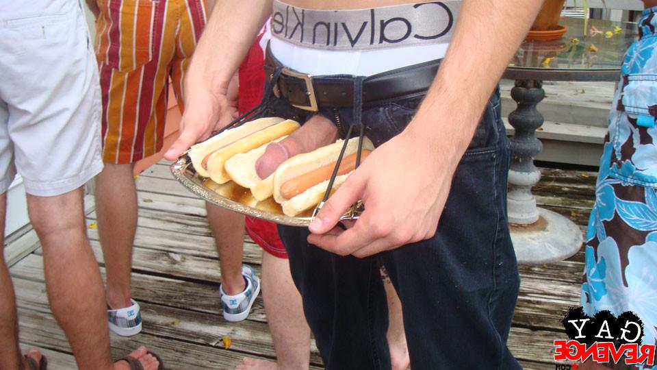 15P Horny guy sucking a hot sausage