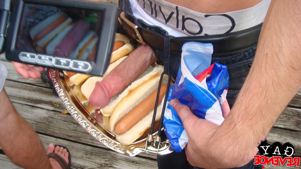 15P Horny guy sucking a hot sausage