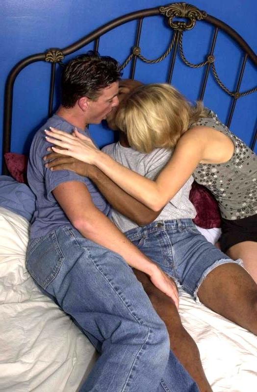 16P One girl and two guys in interracial bisexual threesome action