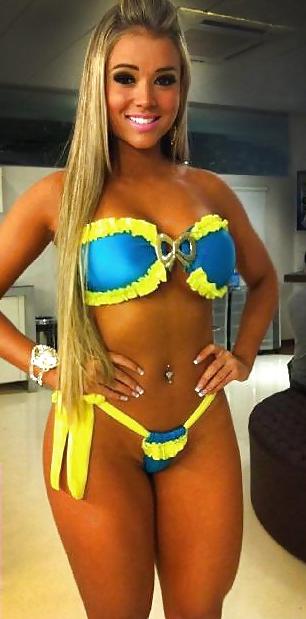 20P Beautiful brazilian girl