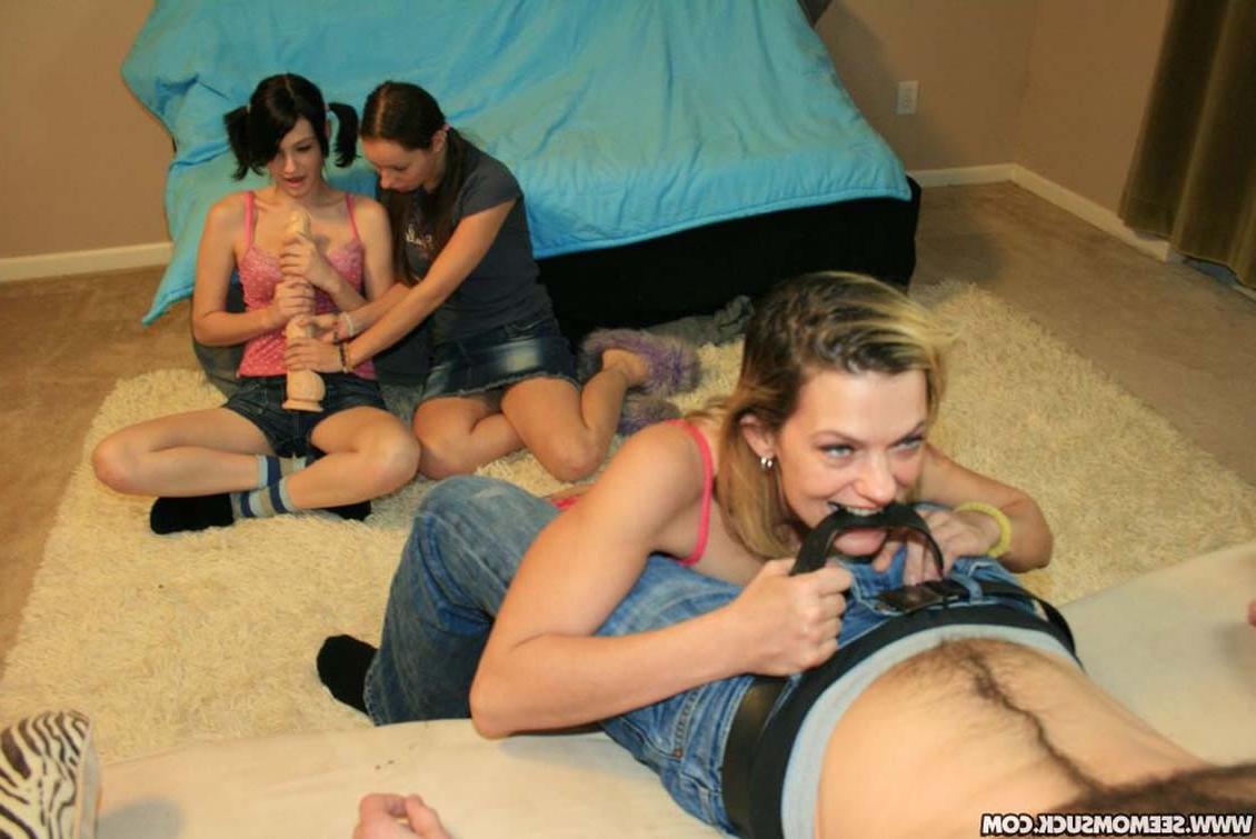 12P Dirty Mommy Teaching Her Two Horny Daughter How To Suck Cock