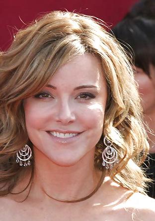 25P Christa Miller Glamour, Scrubs, Caps