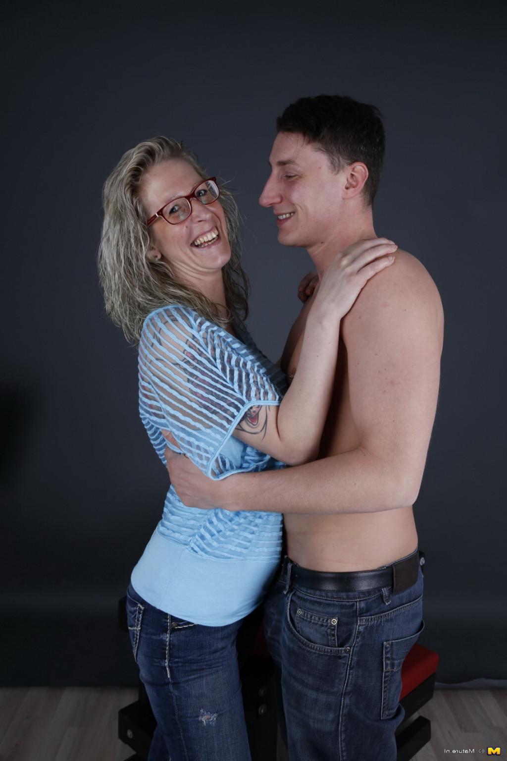16P This German housewife loves to play around with her lover