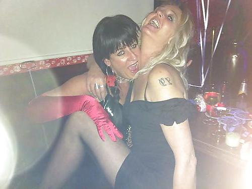 18P My sexy mature girlfriends off facebook
