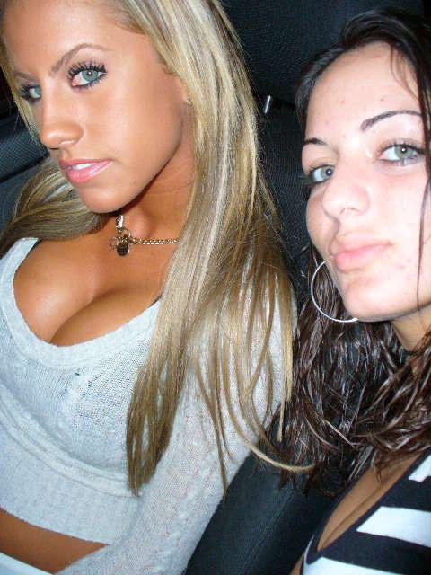 18P Photos of a big-tittied cheerleader hottie
