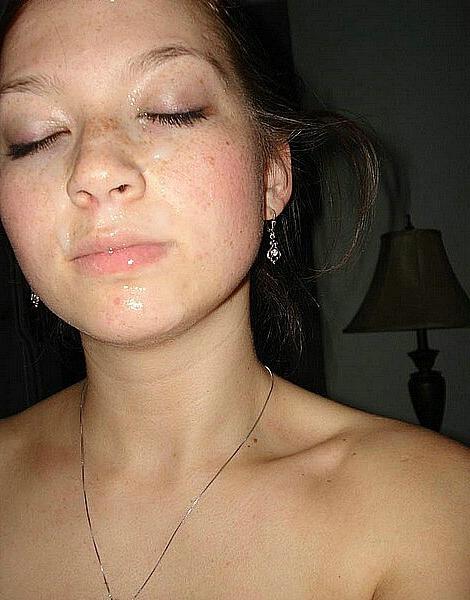 12P Hot amateurs gf giving a head