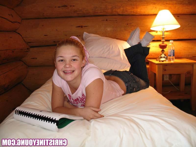 15P Two amazing young chicks Christine Young and Yumi Lee posing