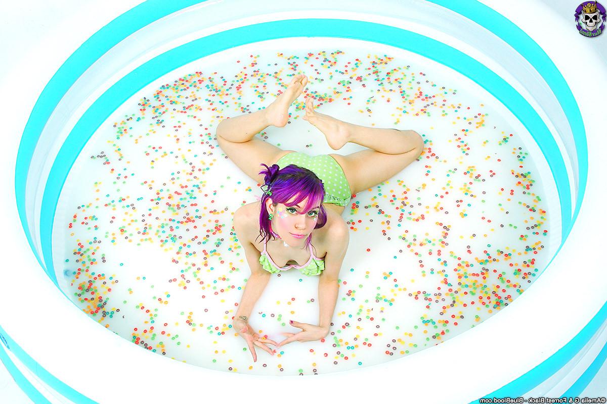 15P Cute Bikini Raver Babe in Pool of Fruitloops