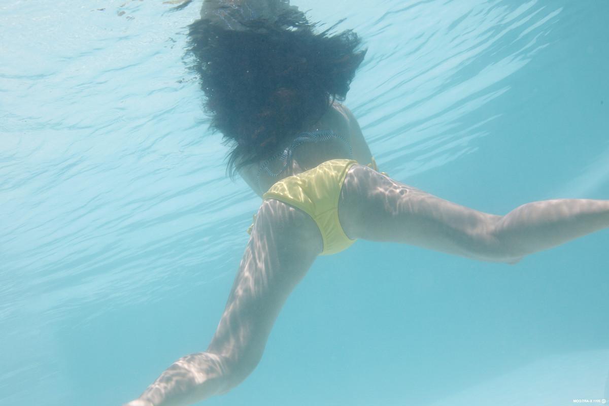 16P Hardcore bikini sex