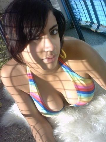 15P Partying chicks? melons look delicious in hot bikinis