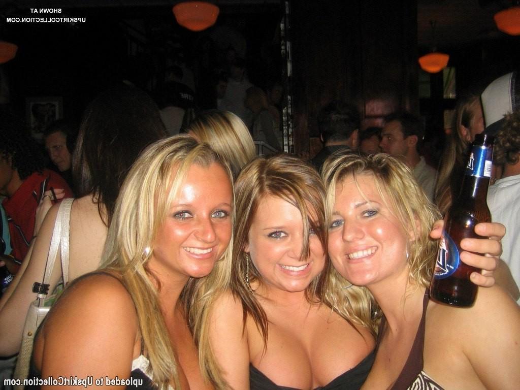 12P Bosomy chicks boast their tits and show upblouse