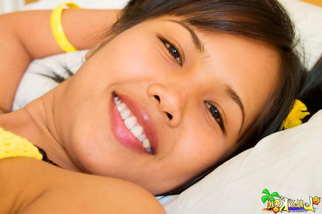 16P Sweet faced Asian teenie Lily Koh in yellow bikini