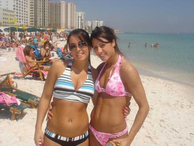 20P College amateur teens in bikinis