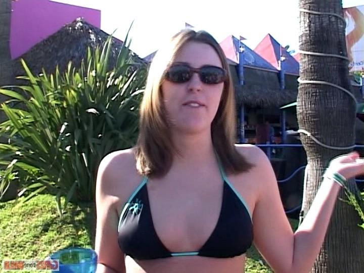 10P Interviewing young bikini babes for the video