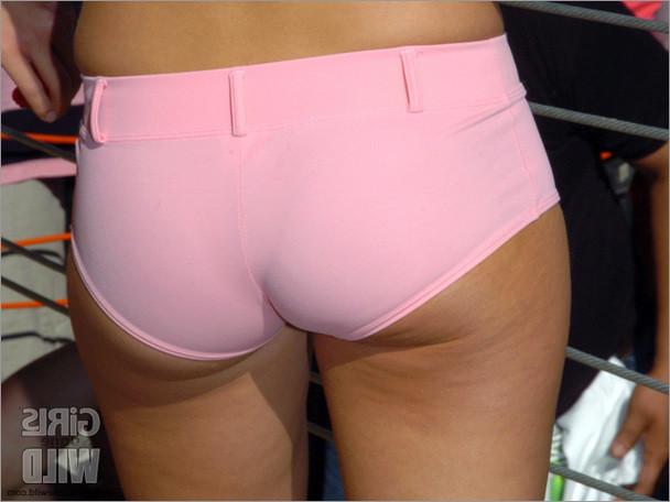 15P Sexy wild drunk college bikini babes