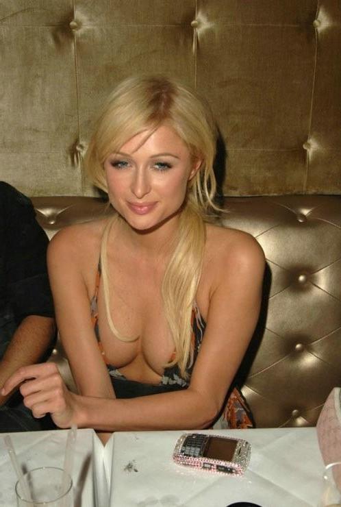 15P Celebrity bimbo Paris Hilton half naked &amp;amp; topless