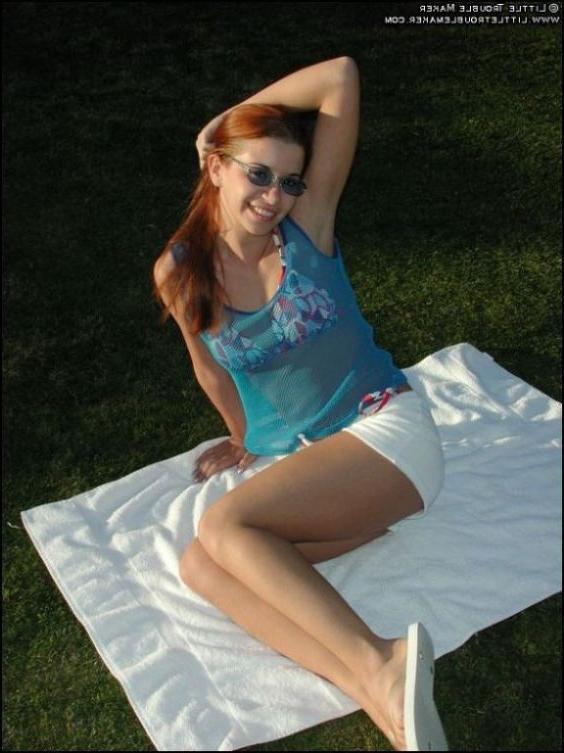 16P Bikini teen giving a strip tease