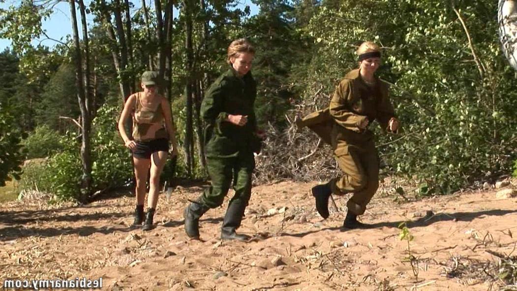 12P Soldiers fulfill all tasks given by a lesbian sergeant
