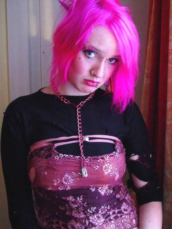 16P Pink haired goth babe Masscha shows her large pierced nipples