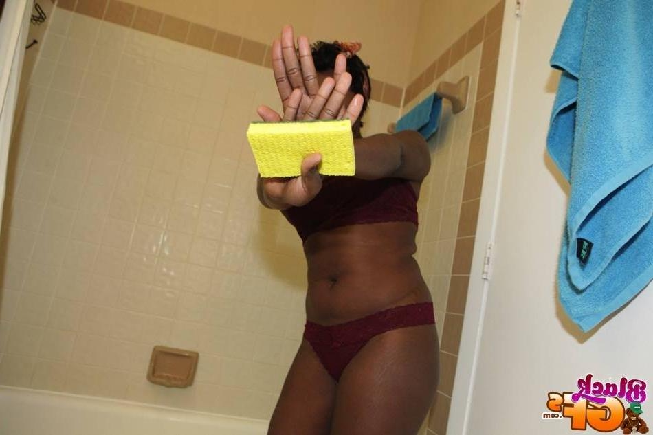 15P Sexy black chick getting fucked in her bathroom