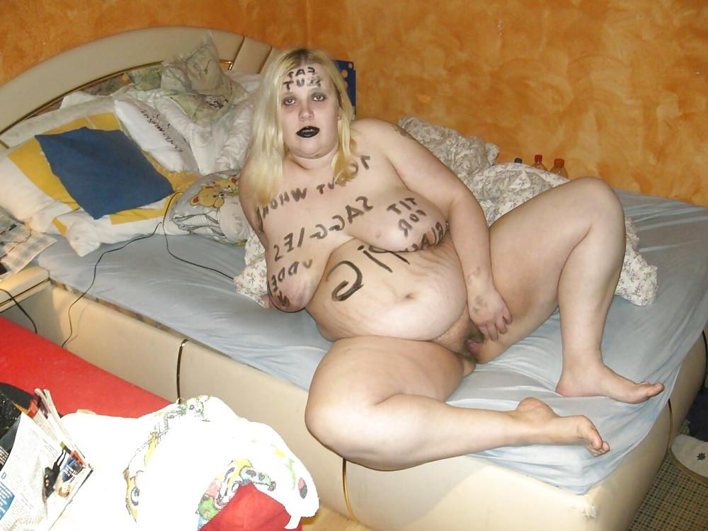 25P Sex Pig Slut Fat Wife From SmutDates.com