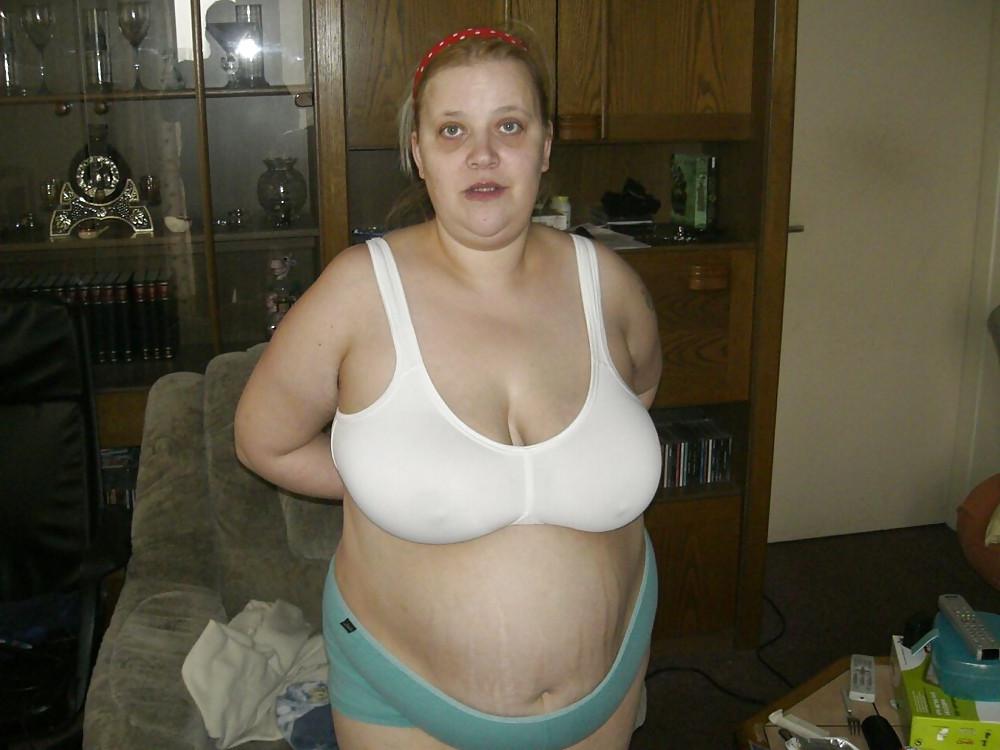 25P Sex Pig Slut Fat Wife From SmutDates.com