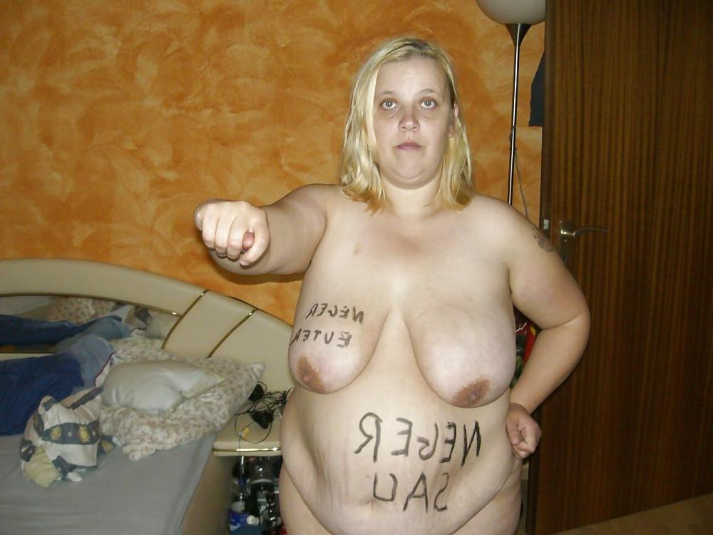 25P Sex Pig Slut Fat Wife From SmutDates.com