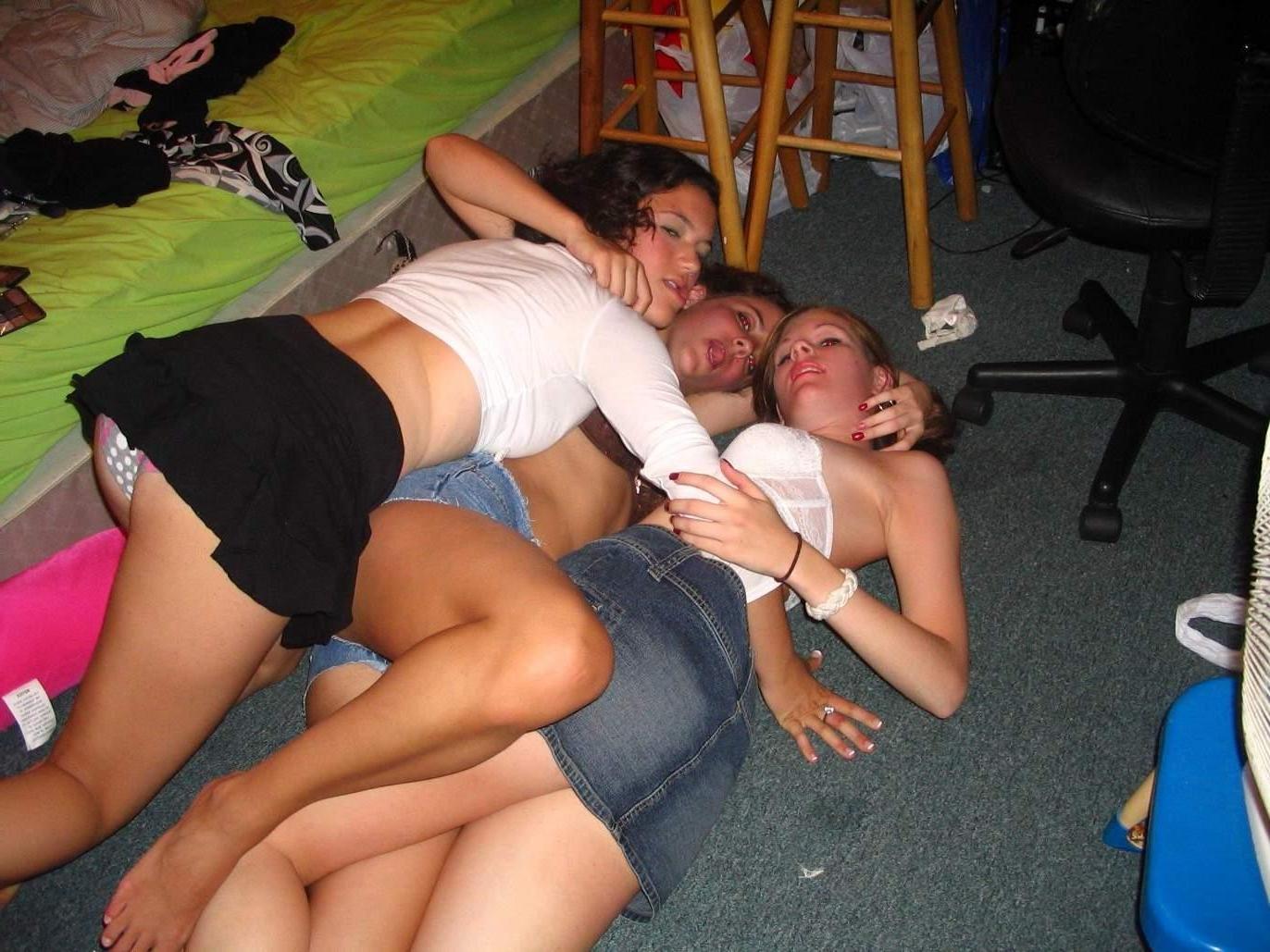 16P These Pictures Are How I Found Out My Girlfriend Was Cheating